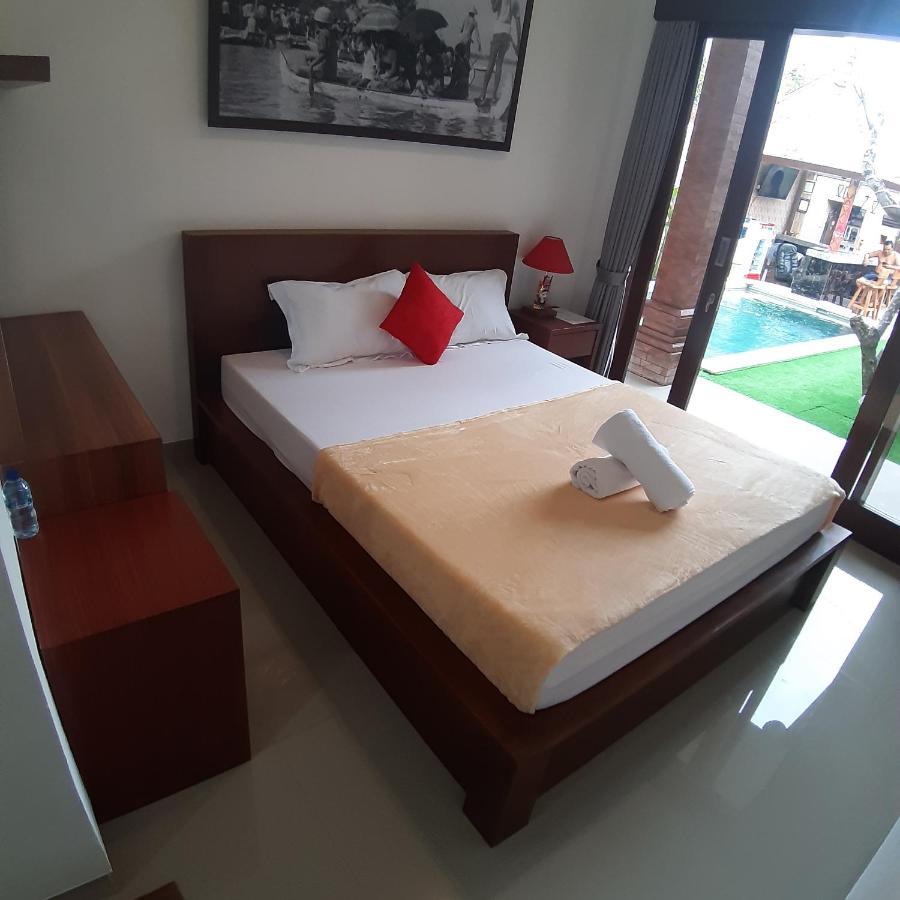 D&D Homestay Pesanggaran Экстерьер фото
